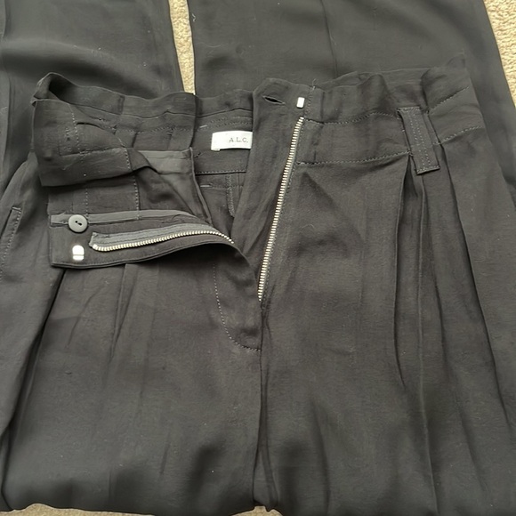 A.L.C. High Waisted Paperbag Wide Leg Cropped Classic Black Pants Size 2 - Picture 5 of 8